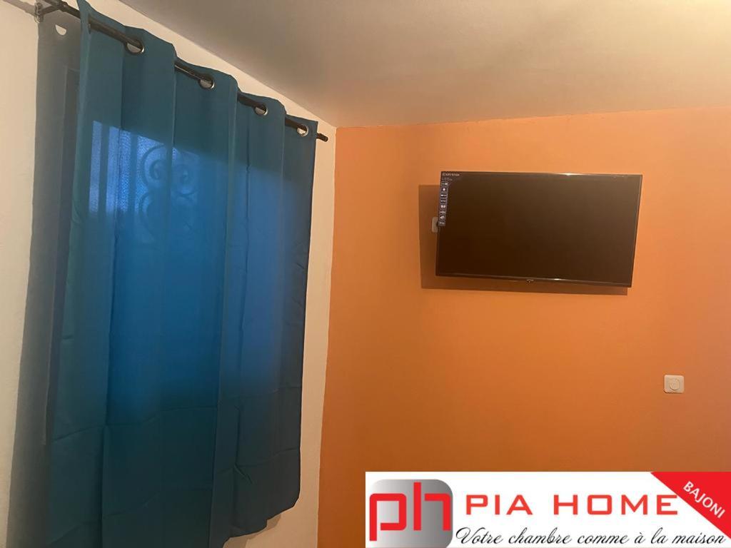 Pia Home Le Bajoni Tsingoni Exteriör bild